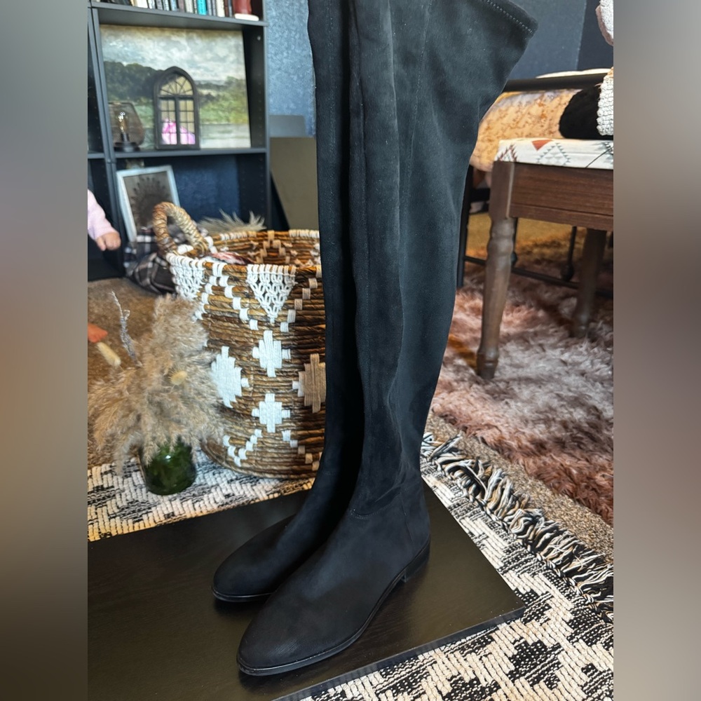 Black Over-the-Knee Boots